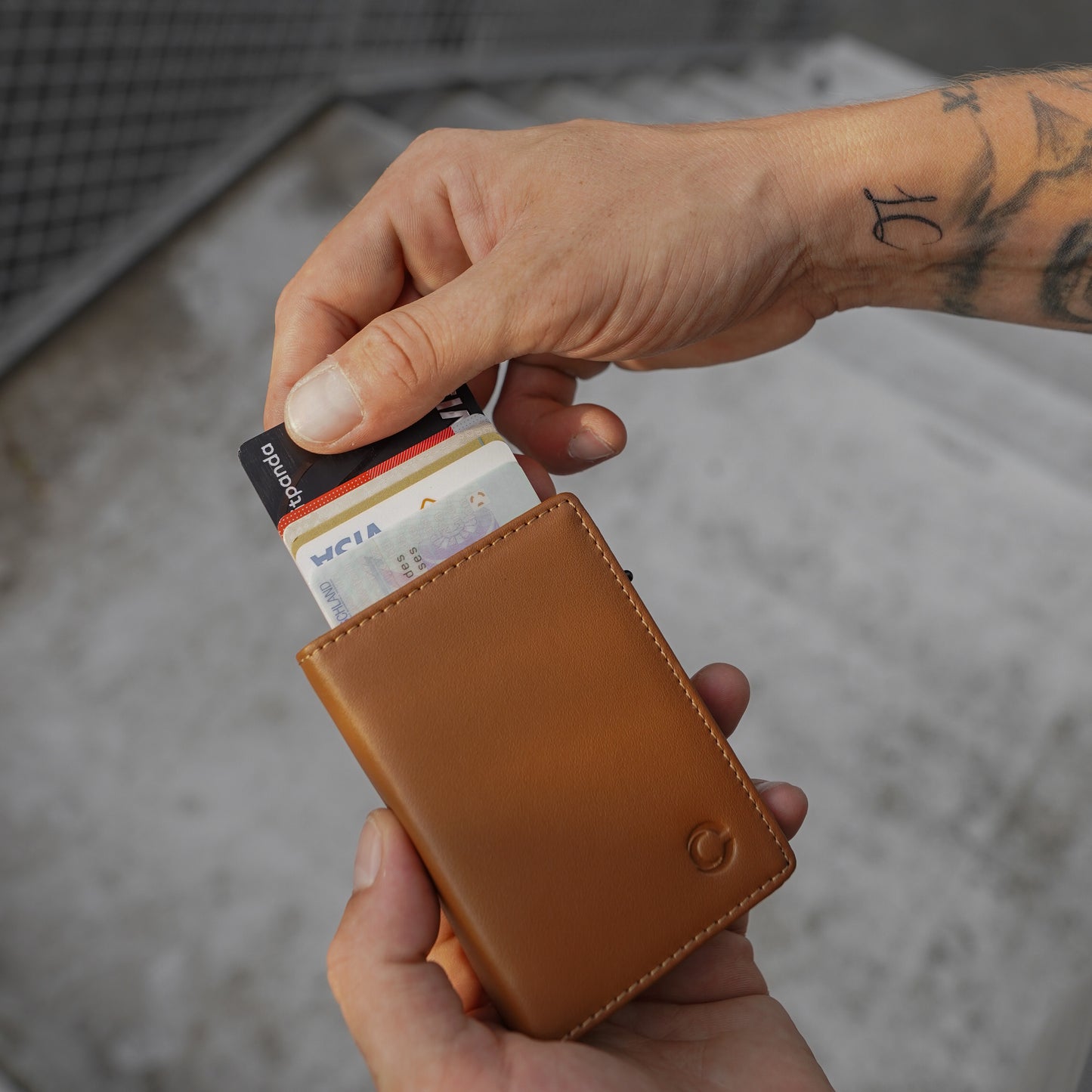 classic wallet