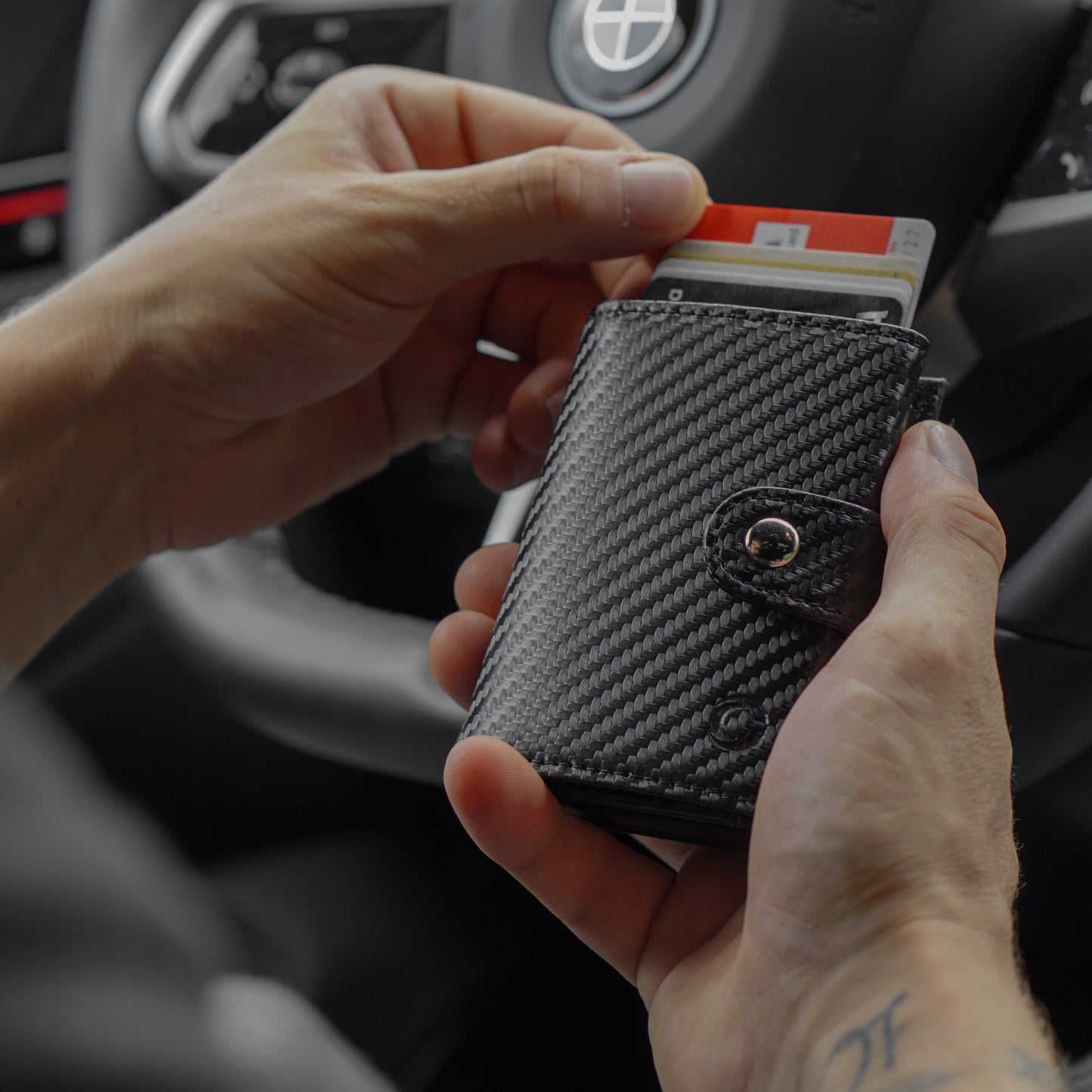 carbon wallet
